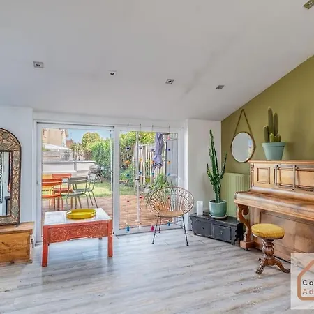 Maison A Lyon Parilly Avec Piscine, Jardin, Parking Prive & Proche Eurexpo Vénissieux Extérieur photo